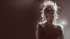 Miley Cyrus: Something Beautiful