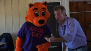 Cool Cat vs Dirty Dog ‘The Virus Wars’