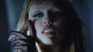 Miley Cyrus: Something Beautiful