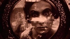 The Spiders: Part 1 – The Golden Sea