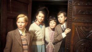 The Lion, the Witch and the Wardrobe (1988)