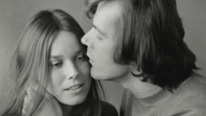 Dealing: Or the Berkeley-to-Boston Forty-Brick Lost-Bag Blues