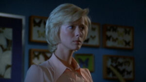 The Perfume of the Lady in Black