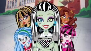 Monster High: New Ghoul at School