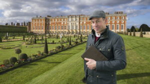 Phil Spencer’s Stately Homes