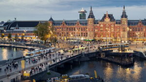 Amsterdam Central 24/7