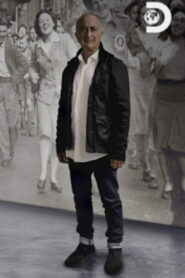 Tony Robinson’s VE Day Minute by Minute