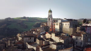 Maine Cabin Masters: Building Italy