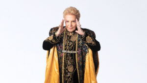 Mucho Mucho Amor: The Legend of Walter Mercado