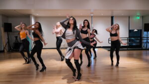 Pop Star Academy: KATSEYE