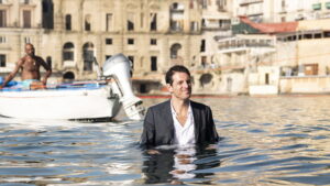 ‎7 Hours to Win Your Heart